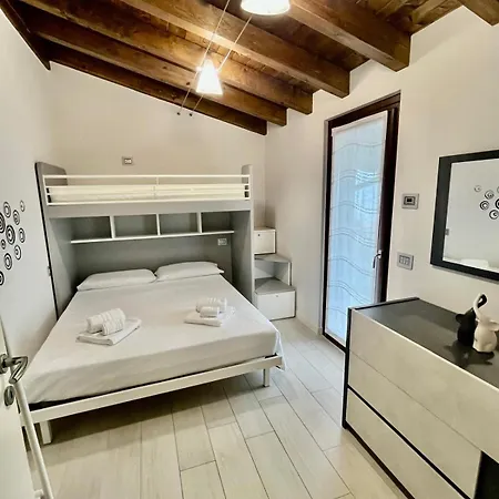 Il Bacio Del Sole Apartment